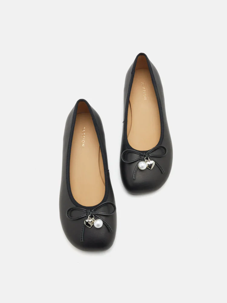 Atomic Heart & Pearl Charm Bow Flats - Image 13