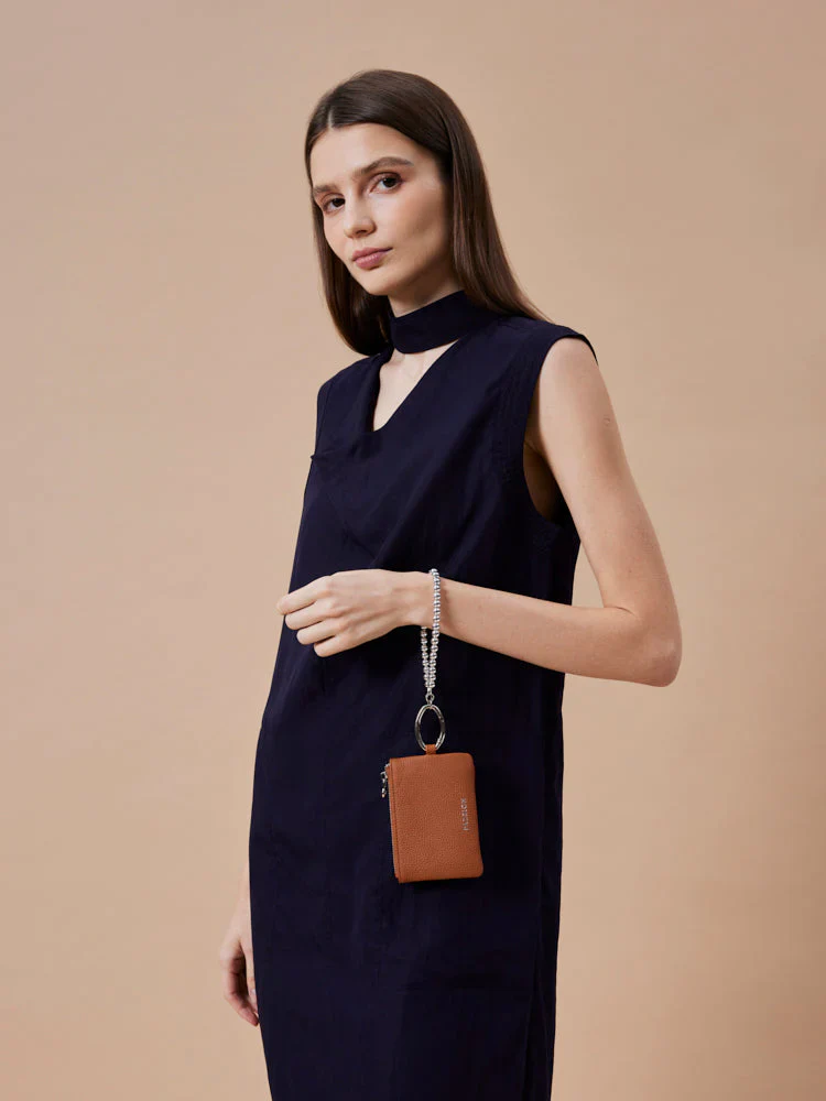 Cleo Mini Chained Pouch - Image 12