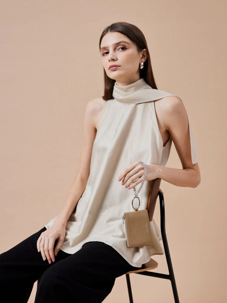 Cleo Mini Chained Pouch - Image 6