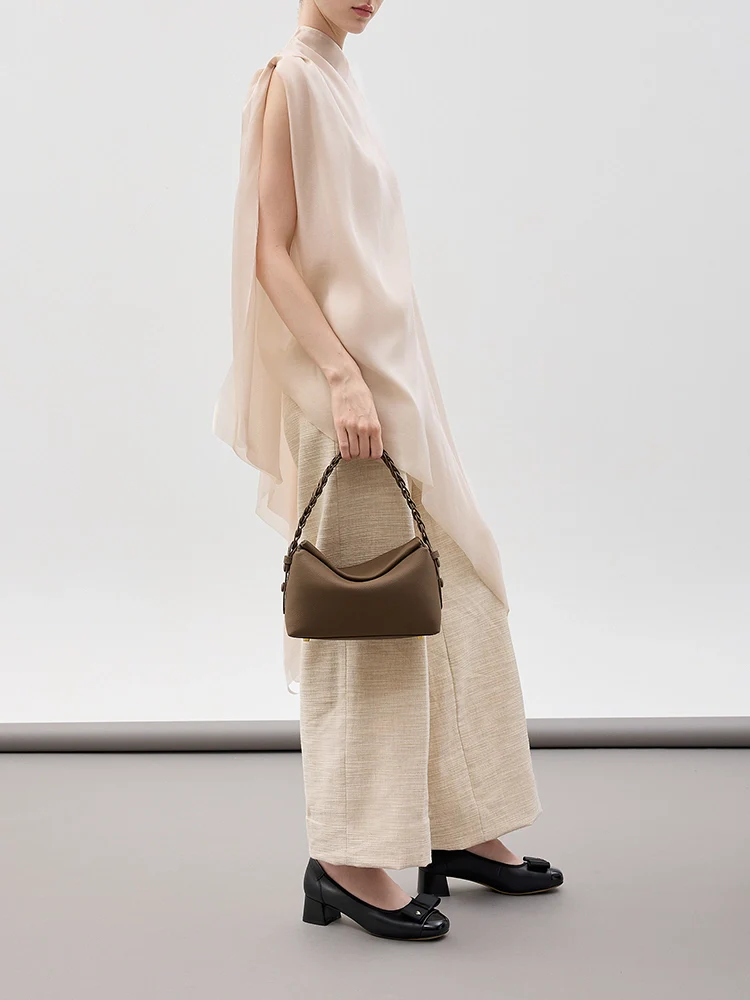 Thanee Slouchy Chained Leather Handbag - Image 13