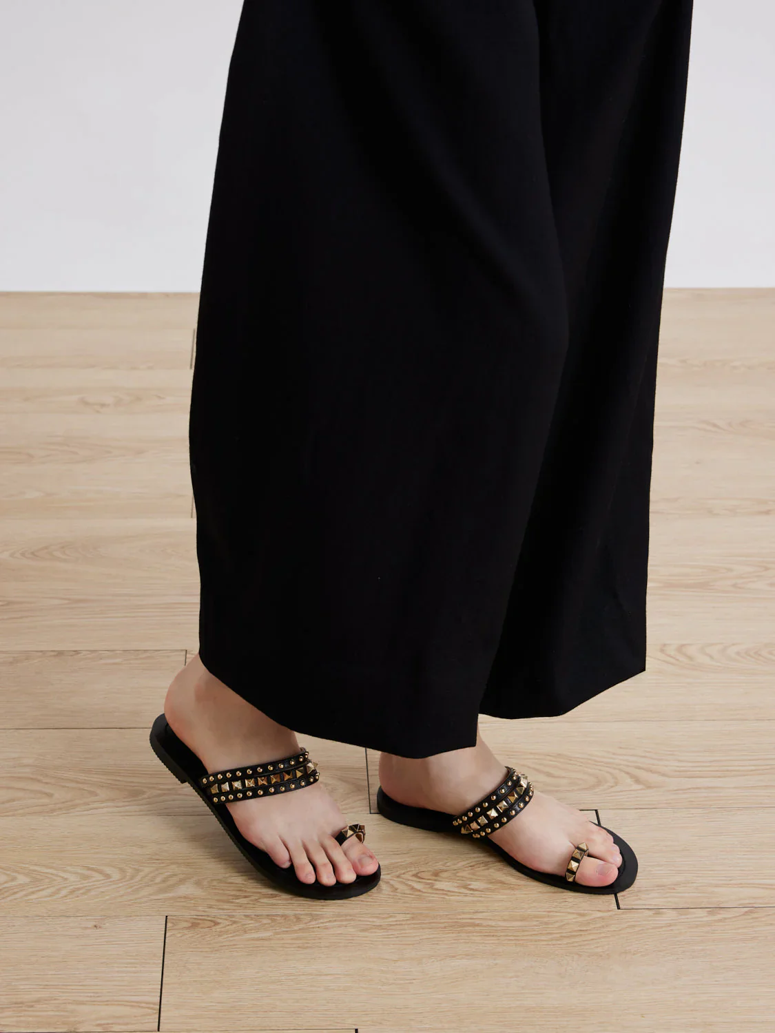 Wynna Studded Toe-Ring Slides - Image 9